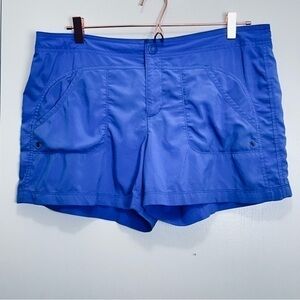 Athleta Costa Short Caspian Blue Size 12